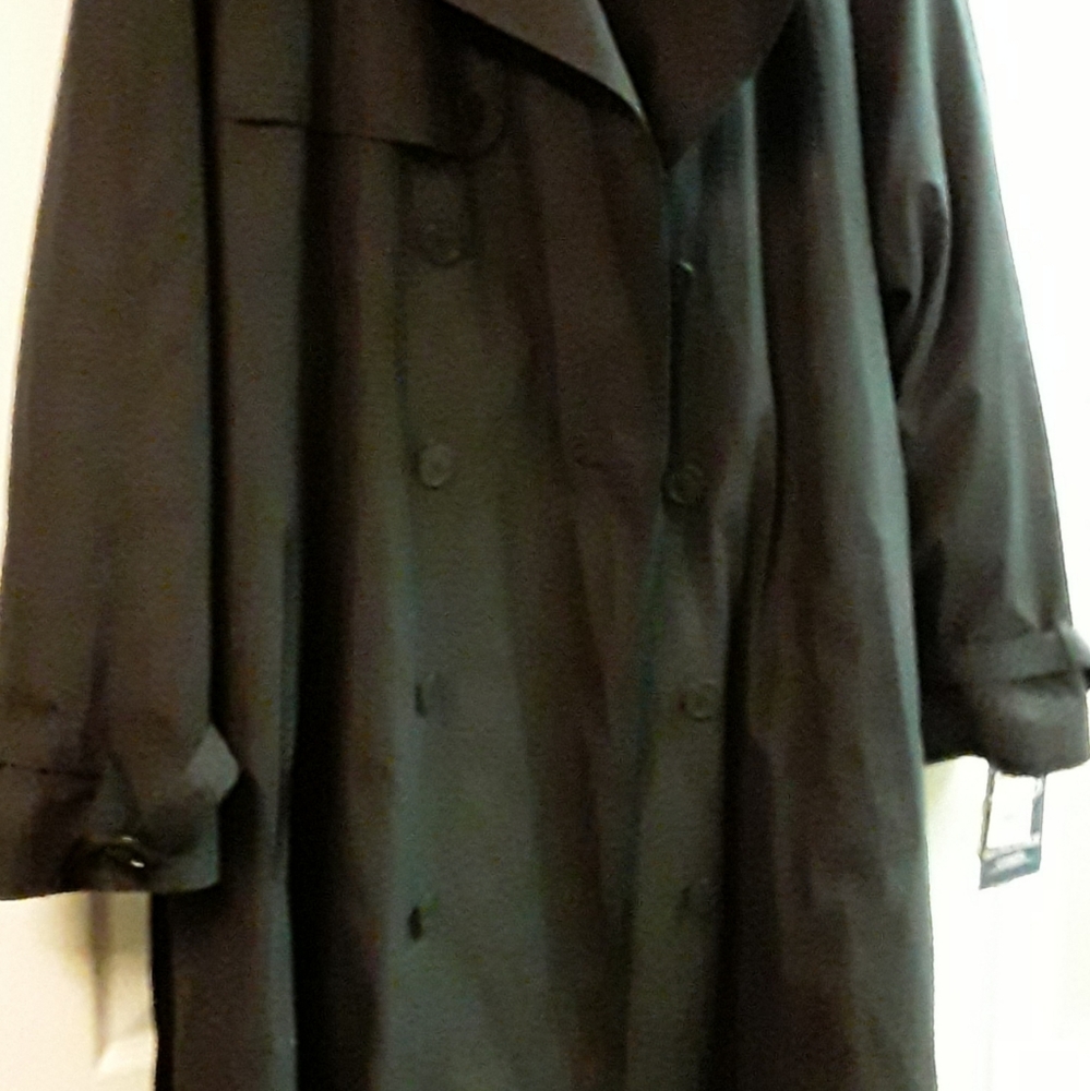 NWT Stafford men's trenchcoat 46 w/ removable line